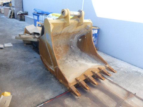 BUCKET-GD "DB" 1500 MM, 1.80 CUM